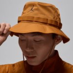 Color Beige / Braun des Produkts Bob Jordan Apex desert bronze