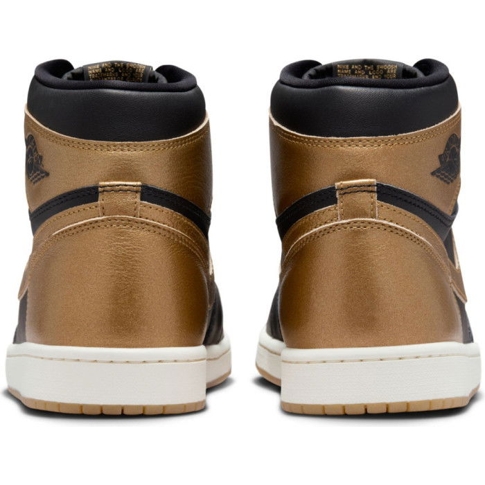 Air Jordan 1 Retro High OG Black and Gold 