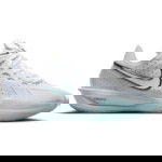 Barva Bílá výrobku Nike G.T. Cut 3 Shattered